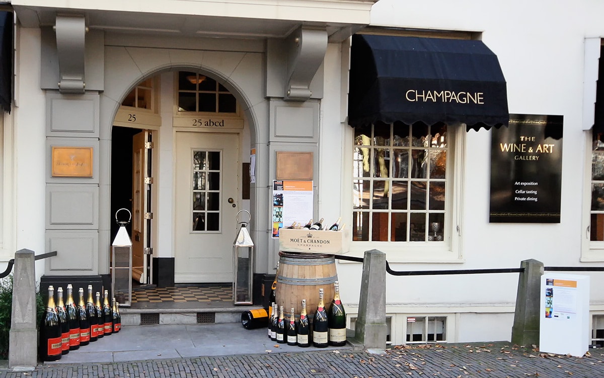 Virtual tour of exhibition in The Hague 